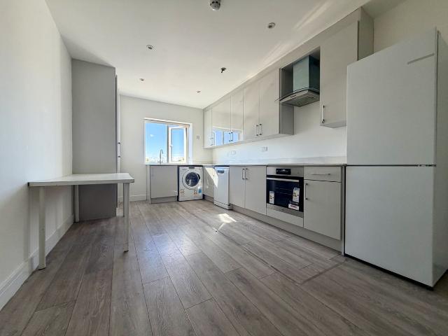 Apartment for rent in London Borough of Hillingdon, Greater London