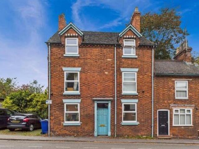 House for sale in The Wharf, East Staffordshire