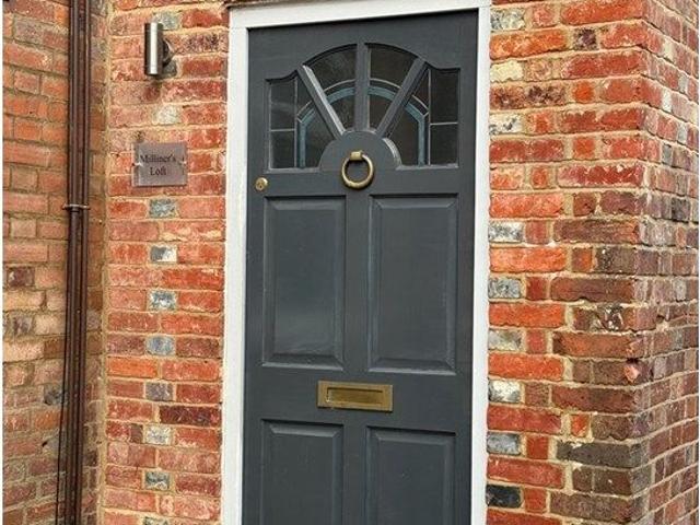 Apartment for rent in Cross In Hand, East Sussex