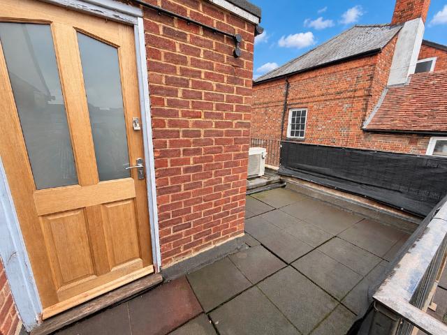 Apartment for rent in Winterbrook, South Oxfordshire