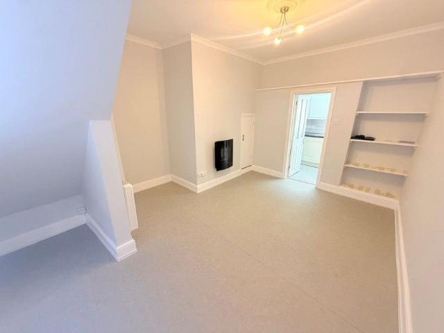 Studio for rent in Tonedale, Somerset