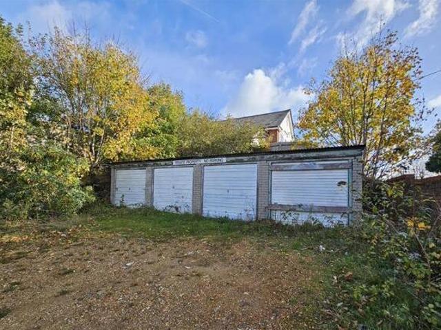 House for sale in Chilworth Old Village, Test Valley