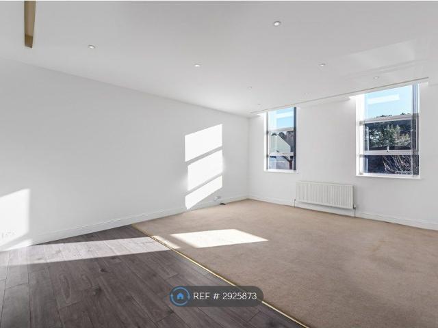 Apartment for rent in The Butts, Kent