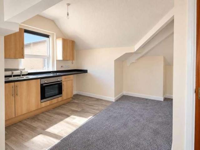 Apartment for rent in Whitecross Village, Weston-super-Mare