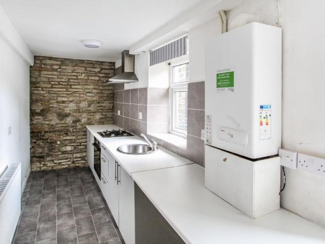 Apartment for rent in Wibsey, West Bowling