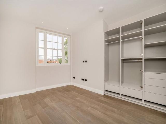 Apartment for rent in London Borough of Merton, Greater London