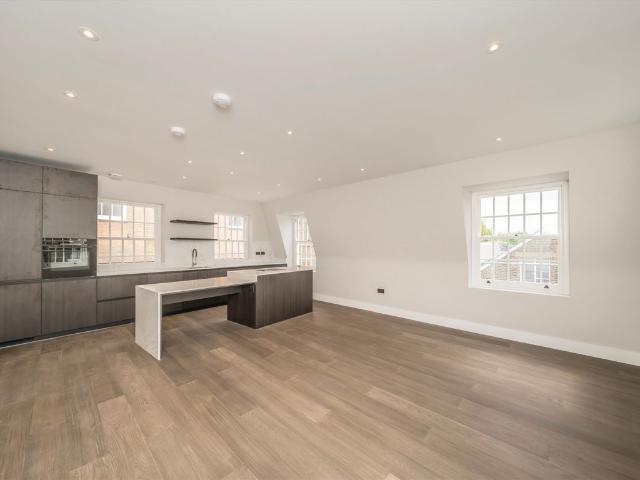 Apartment for rent in London Borough of Merton, Greater London