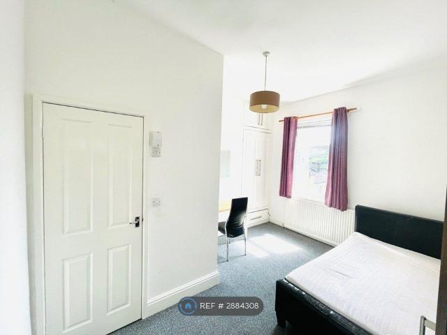 Apartment for rent in Wombwell, South Yorkshire