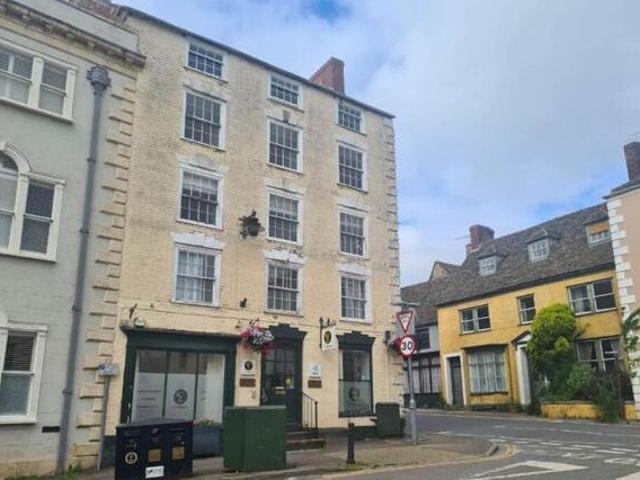 House for rent in School House, Gloucestershire