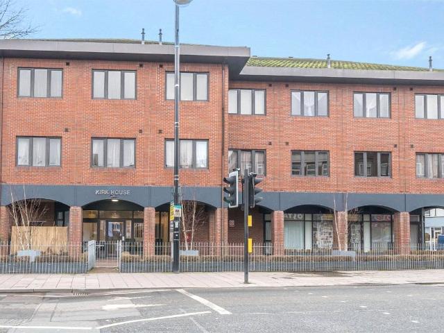 Apartment for rent in Yiewsley, Greater London