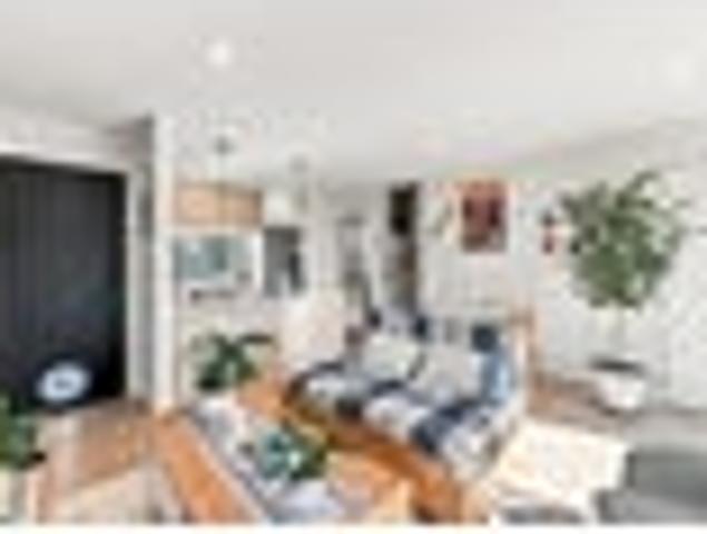 Townhouse for sale in Heathcote, Canterbury