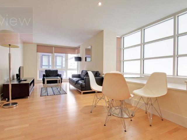 Apartment for rent in Lyons, Greater London