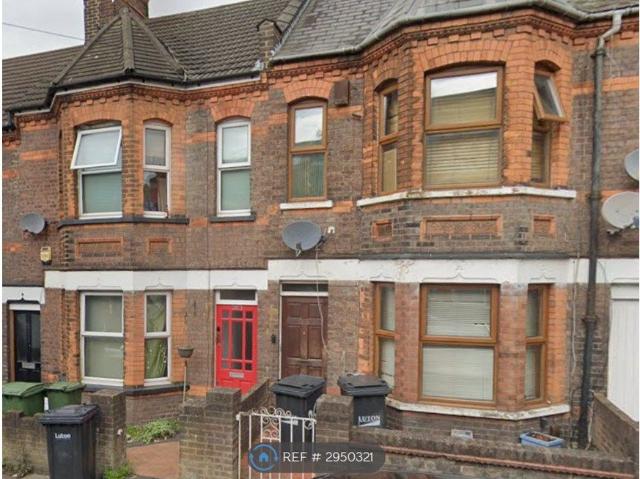 House for rent in Spring Park, Luton