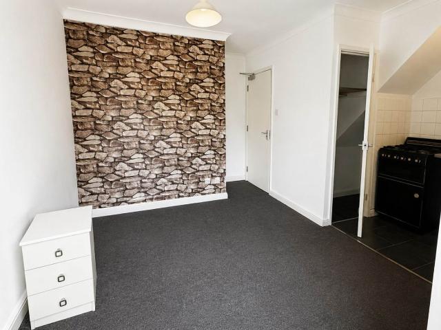 Studio for rent in High Town, Luton