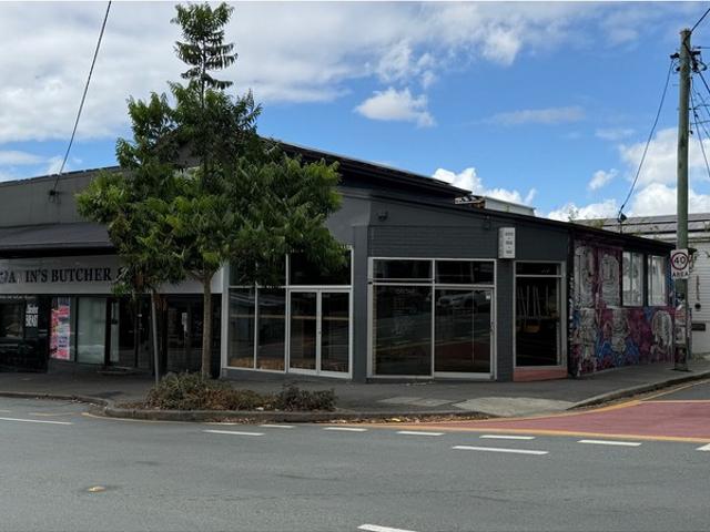 Retail for rent in Toombul, Queensland
