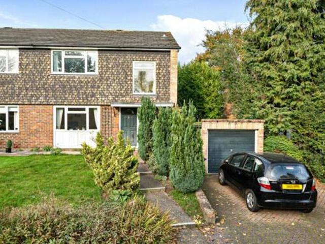 House for sale in Addlestone, Runnymede