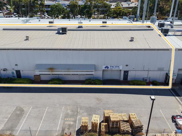 Warehouse for rent in Stirling, Western Australia