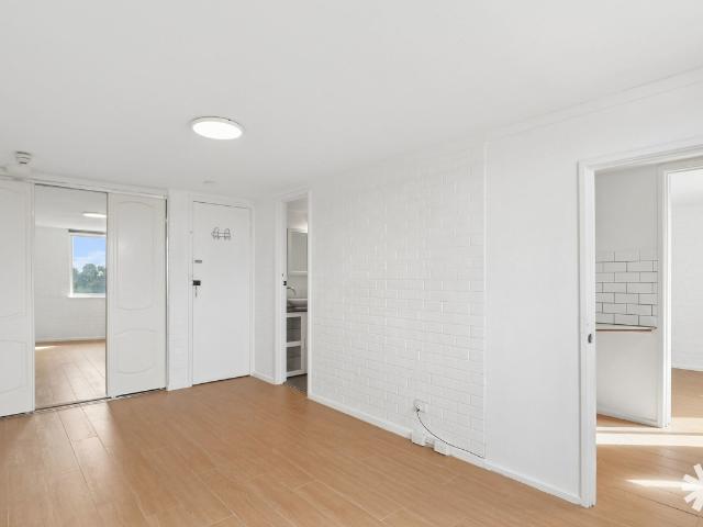 Apartment for sale in Cockburn, Western Australia