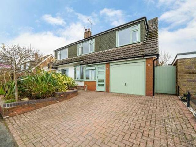 House for sale in Kingsley Moor, Staffordshire