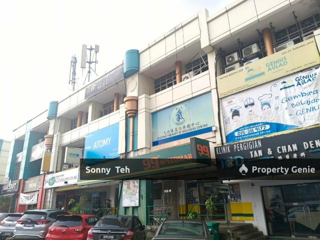 Shop for rent in Petaling, Subang Jaya