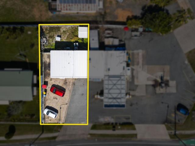 Warehouse for rent in Toombul, Queensland