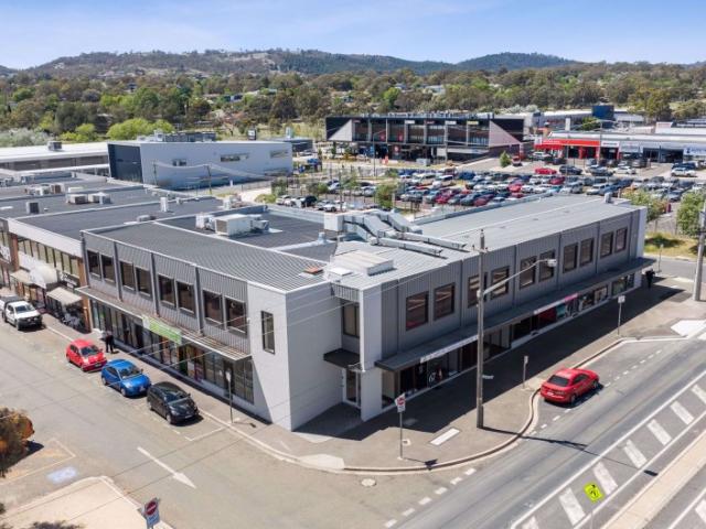 Warehouse for rent in Woden, Australian Capital Territory