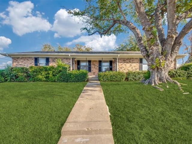House for sale in Dallas, Texas