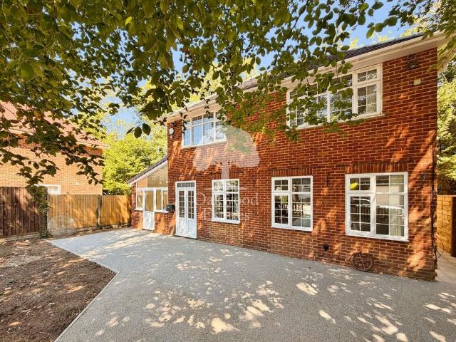 House for rent in Wooburn, Loudwater