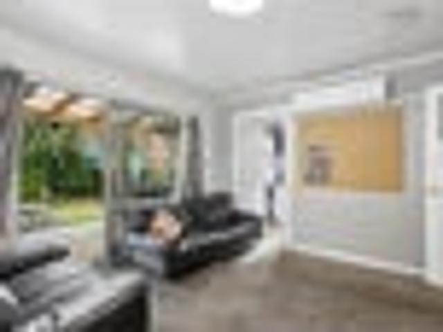 House for sale in Otakou