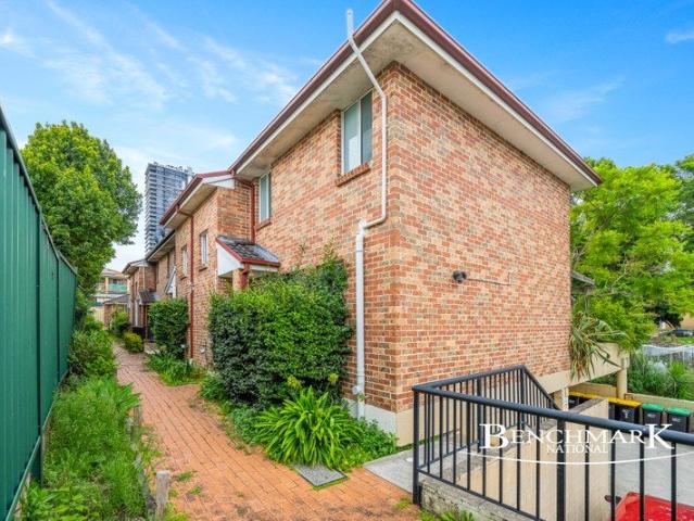 Townhouse for sale in Sydney, New South Wales