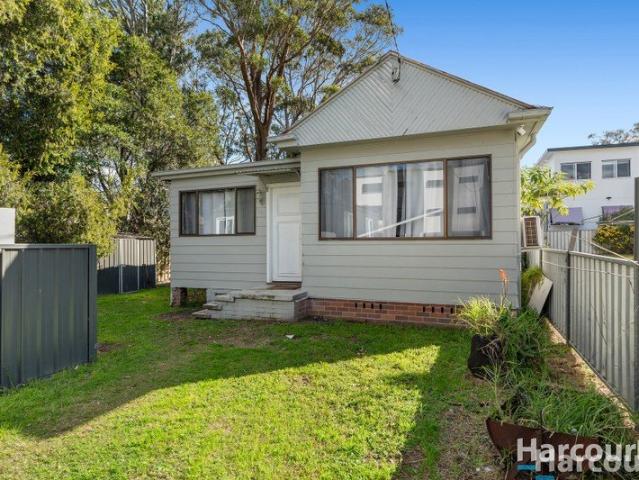 House for sale in Newcastle, Newcastle-Maitland