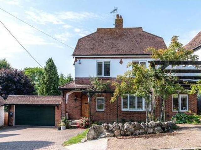 House for sale in Rochester, Kent