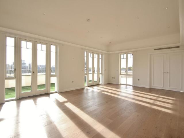 Apartment for rent in London Borough of Hammersmith and Fulham, Greater London