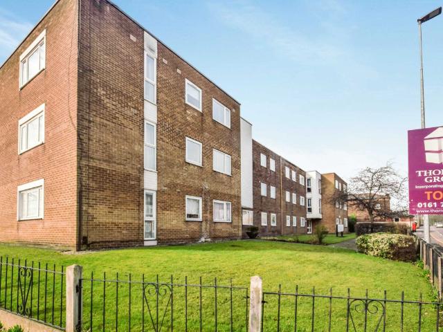 Apartment for rent in Swinton Park, Salford