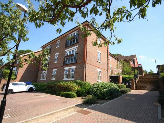 Apartment for rent in Haywards Heath, Mid Sussex