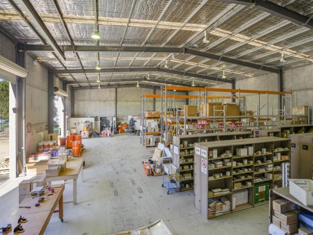 Warehouse for rent in Ambergate, New South Wales