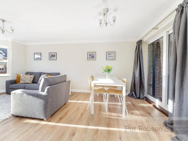 Apartment for rent in Gosforth, Newcastle upon Tyne