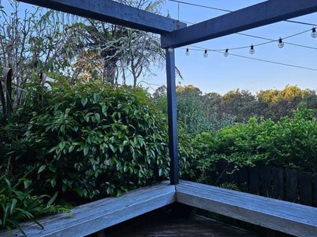 Apartment for rent in Highbury, Wellington
