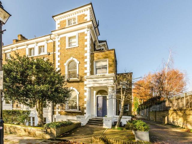 Apartment for rent in Highbury, Greater London