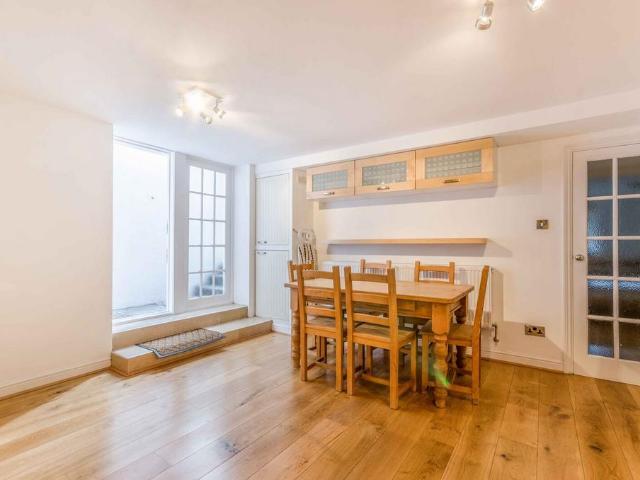 House for rent in Highbury, Greater London