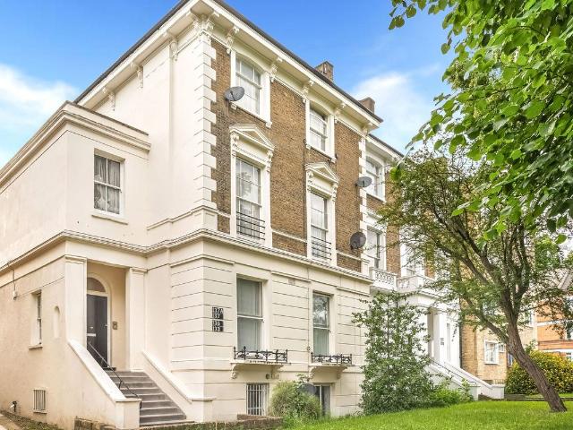 Apartment for rent in Highbury, Greater London
