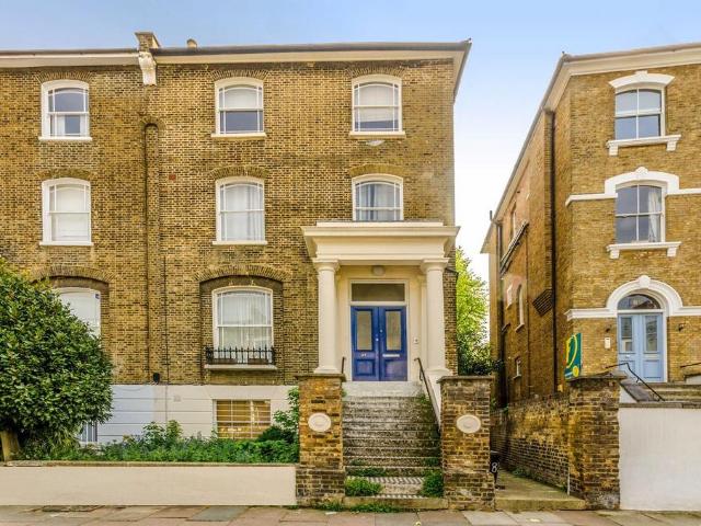 House for rent in Finsbury Park, Greater London