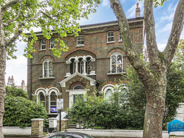 Apartment for rent in Highbury, Greater London