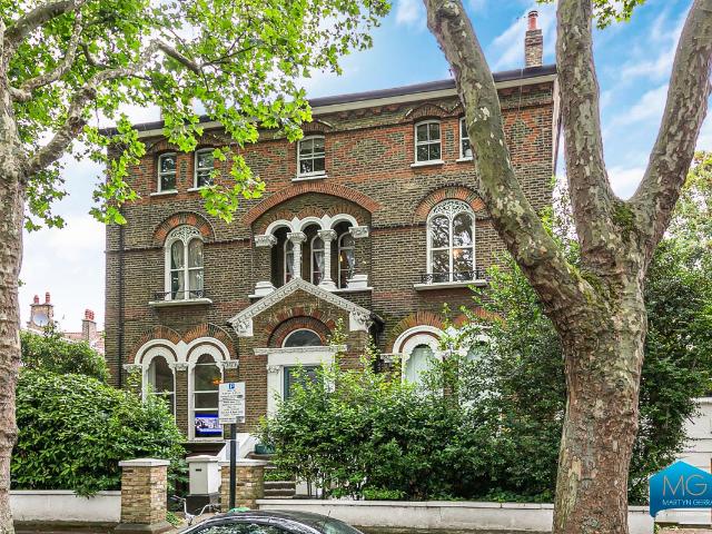 Apartment for rent in Highbury, Greater London