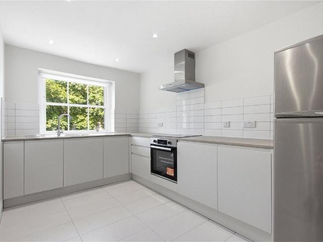 Apartment for rent in Highbury, Greater London