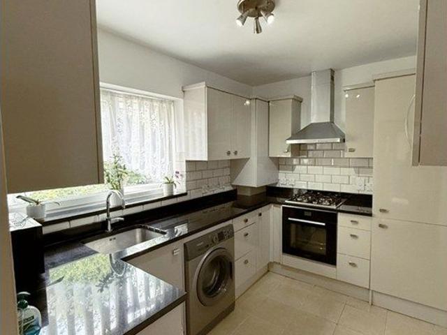 Apartment for rent in Highbury Quadrant Estate, Greater London
