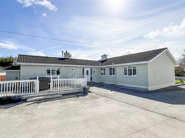 Bungalow for sale in Cuffesgrange