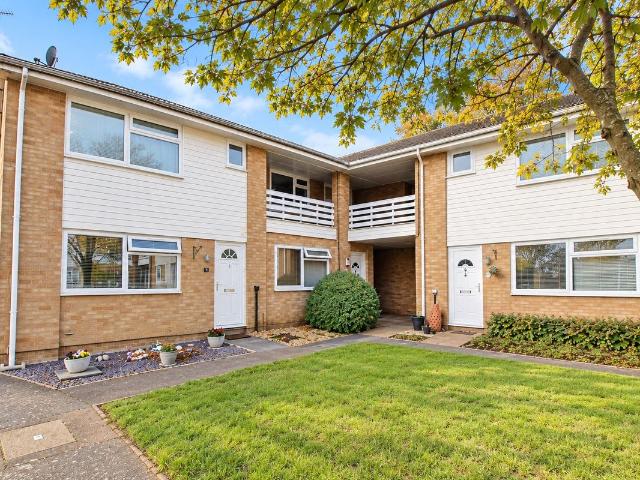 Apartment for rent in Knaphill, Woking