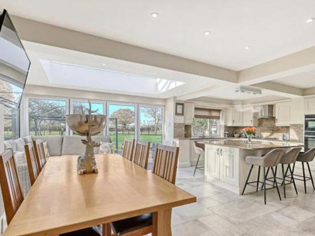 House for sale in Wickford, Basildon