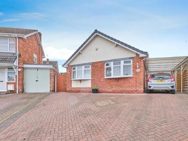 House for sale in Kettlebrook, Staffordshire